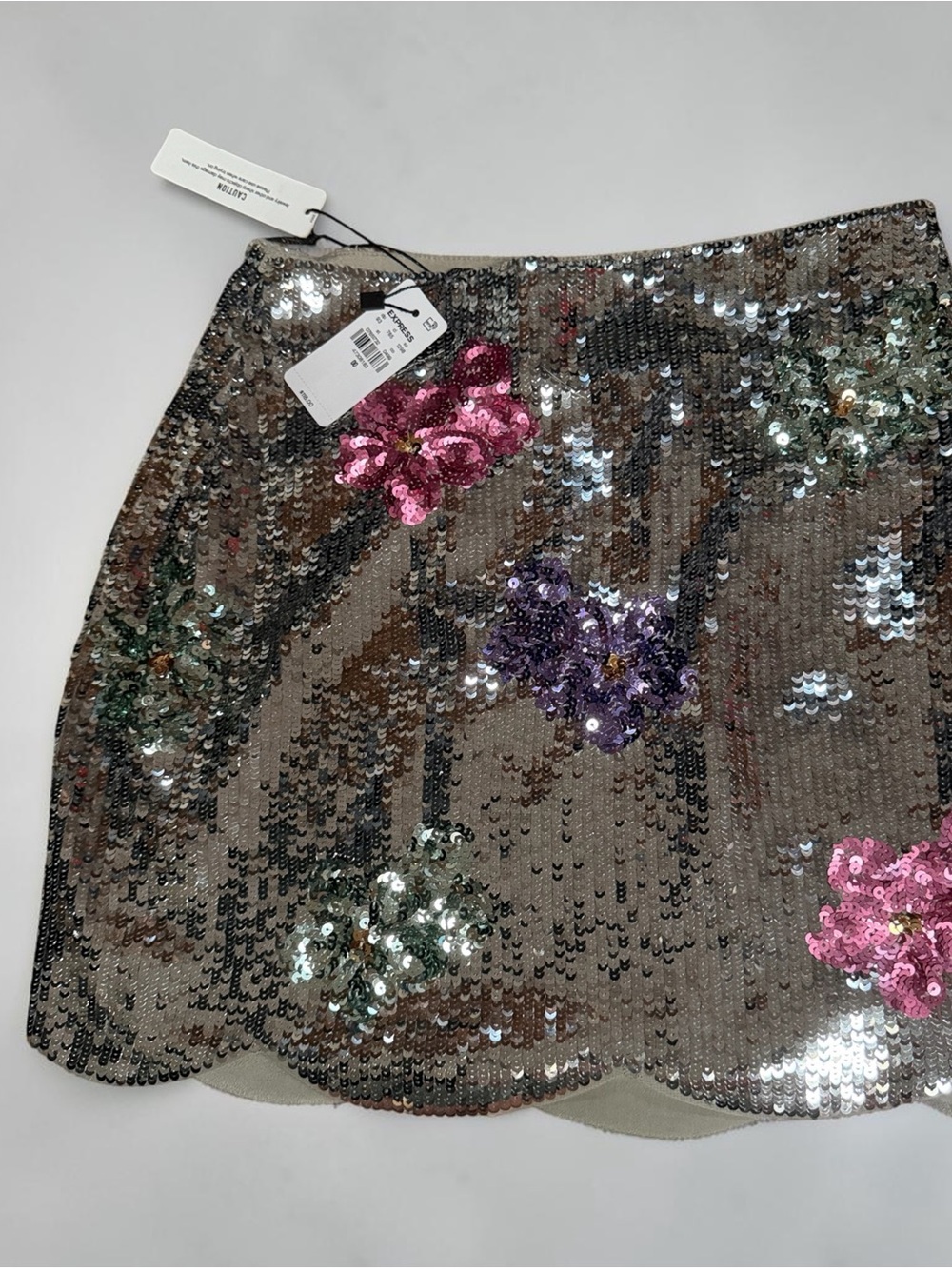 NWT Express Silver Sequin Mini Skirt with Pink & Purple Floral Accents size 00